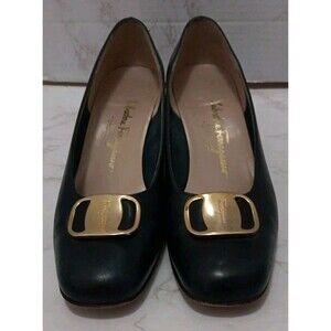 Ferragamo Boutique Women's Shoes Size 9 B  NAVY BLUE